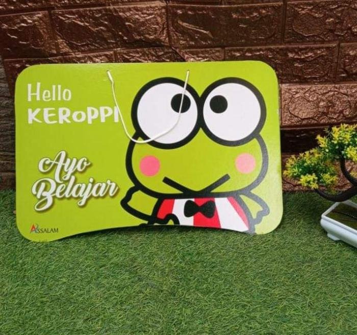 Papan Tulis Karakter