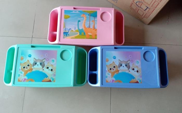 Meja Belajar Plastik Karakter