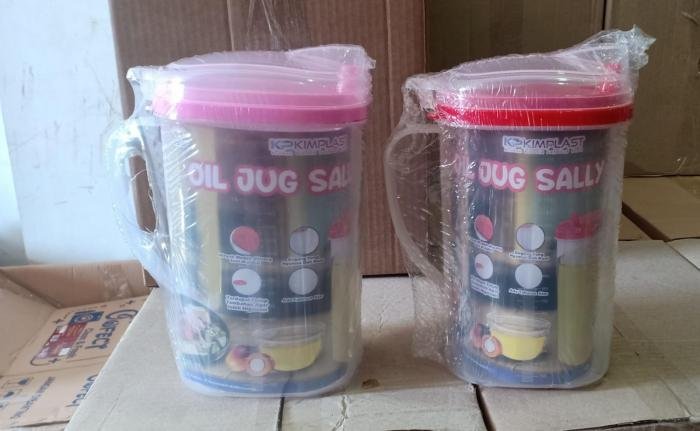Botol Minyak Sally 2Lt