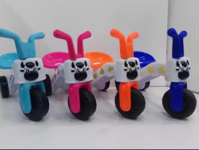 Mainan Vespa Anak Sapi