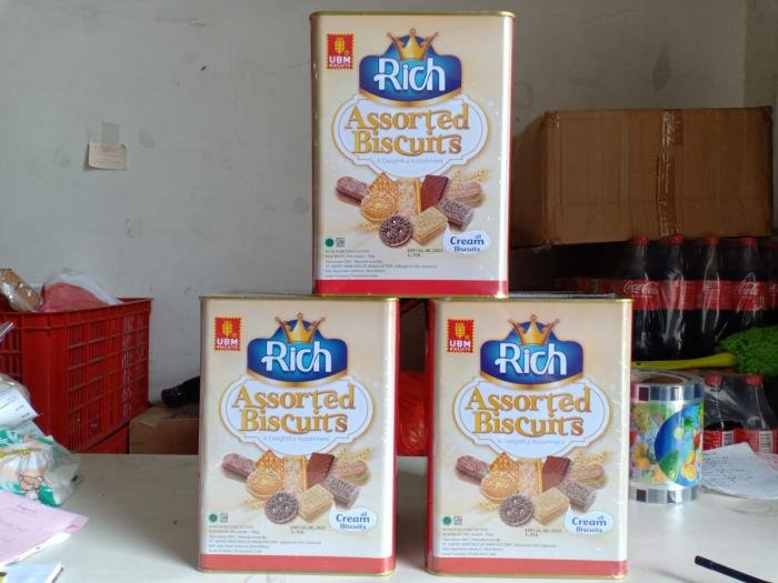 RICH CREAM kaleng