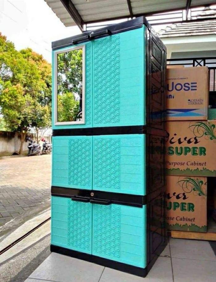 Lemari AQUOS Jumbo Kaca. C.