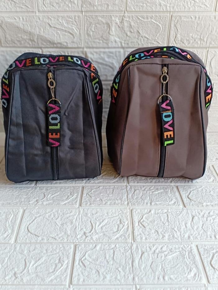 Tas Ransel Love