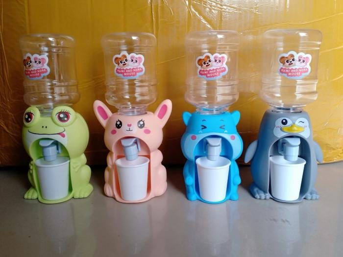 Mainan Galon Mini g, D