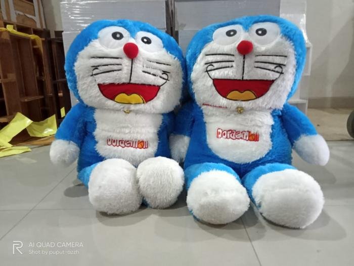 Boneka Doraemon