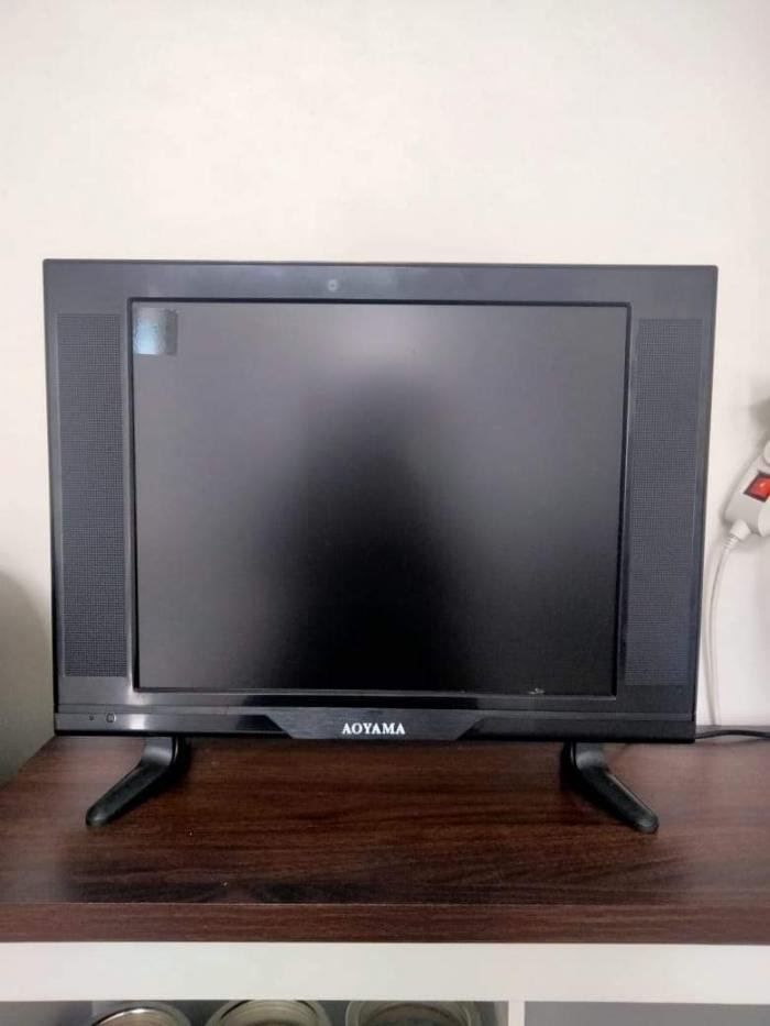 LED TV AOYAMA digital 20inch