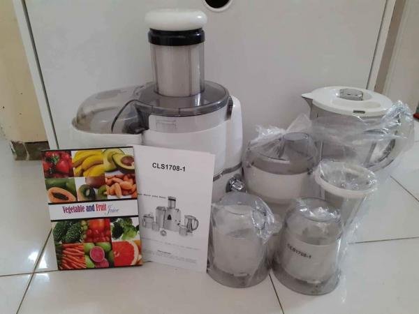 JUICER 7IN1 CLS1708-1