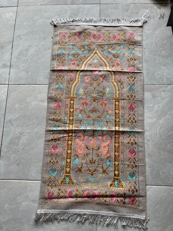 Sajadah Midi