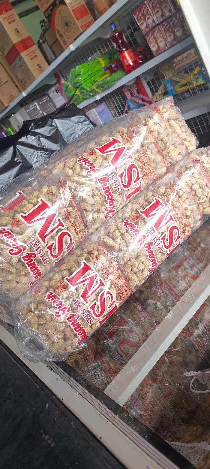 Kacang Kulit ISN BALL (isi 20pcs)