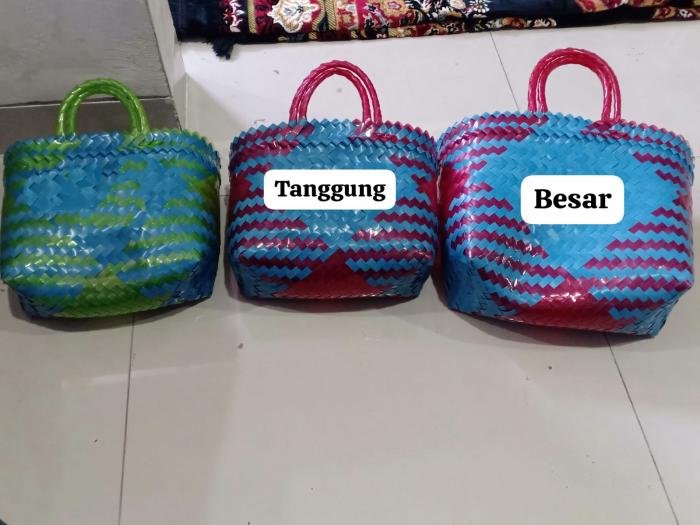 Tas Maulid Kaca Tanggung