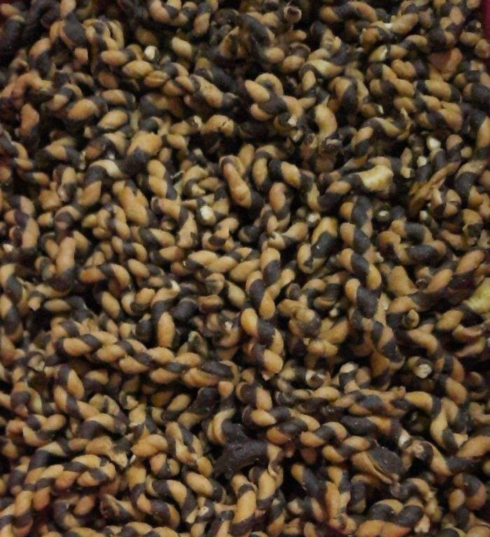 Jajan Pluntir Lorek BALL 3kg. A.