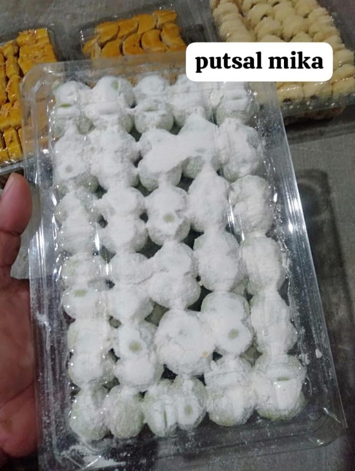 Kue Kering Putri Salju Mika