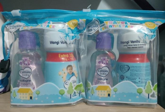 Cussons Baby Travel Pack