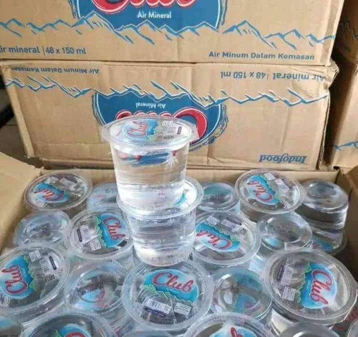 Club Gelas Mini