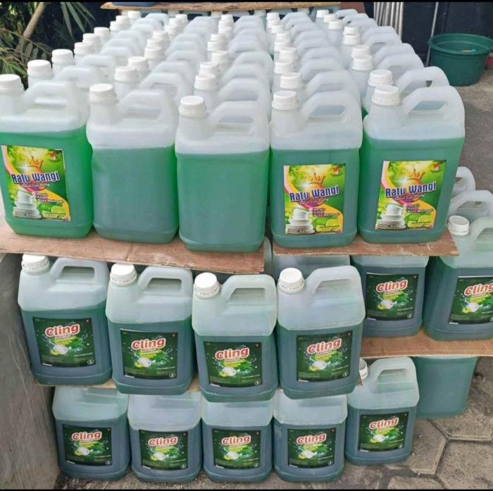 Sabun Cuci Piring Cling
