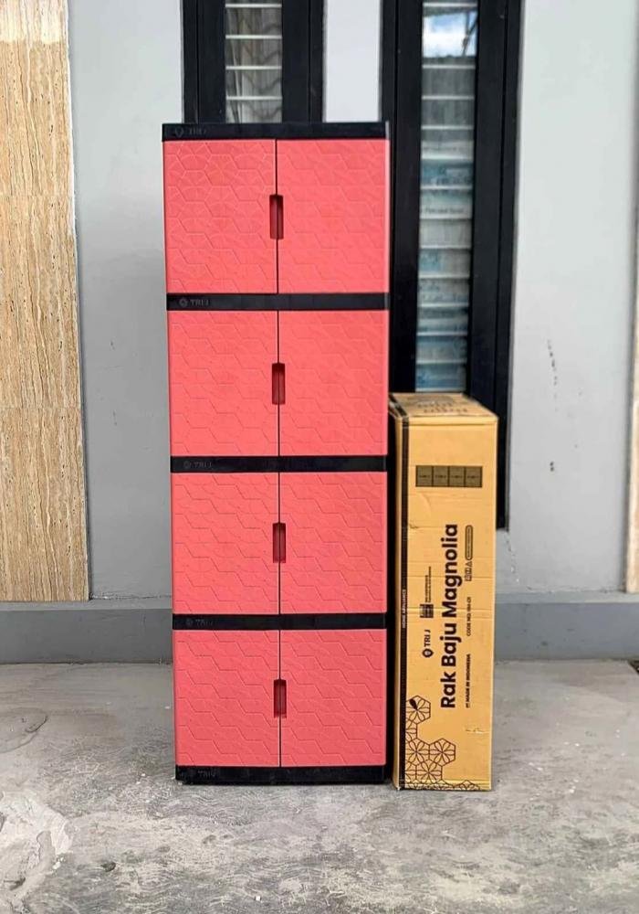 Lemari Magnolia Tri J (Tanpa Cermin)