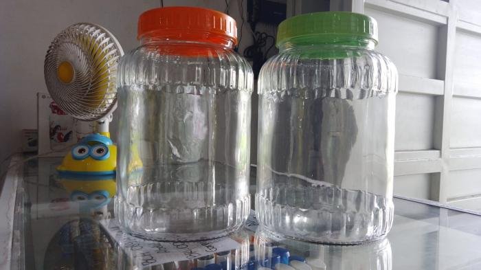 Toples Kaca Jumbo (tutup plastik)