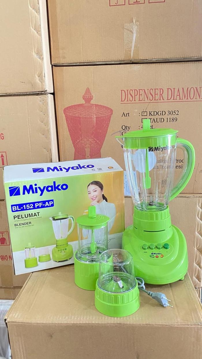 Blender Miyako 3tabung BL-152 pf PLASTIK