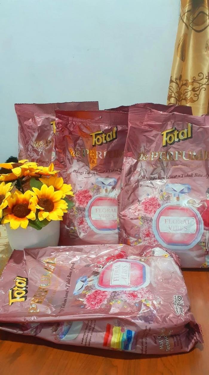 Total Detergent Floral 750g