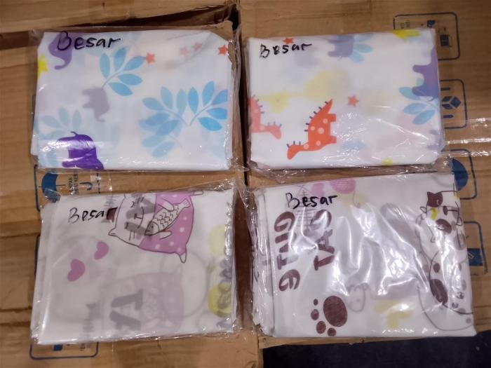 Taplak Meja Uk 137*180cm