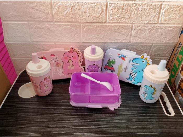 Kotak Makan Set Minum