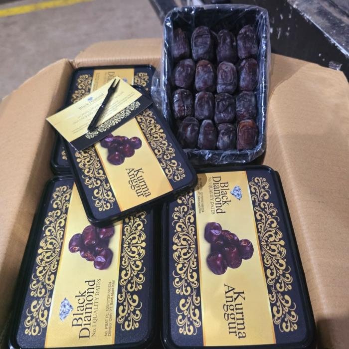 Kurma Bam Barari Hitam