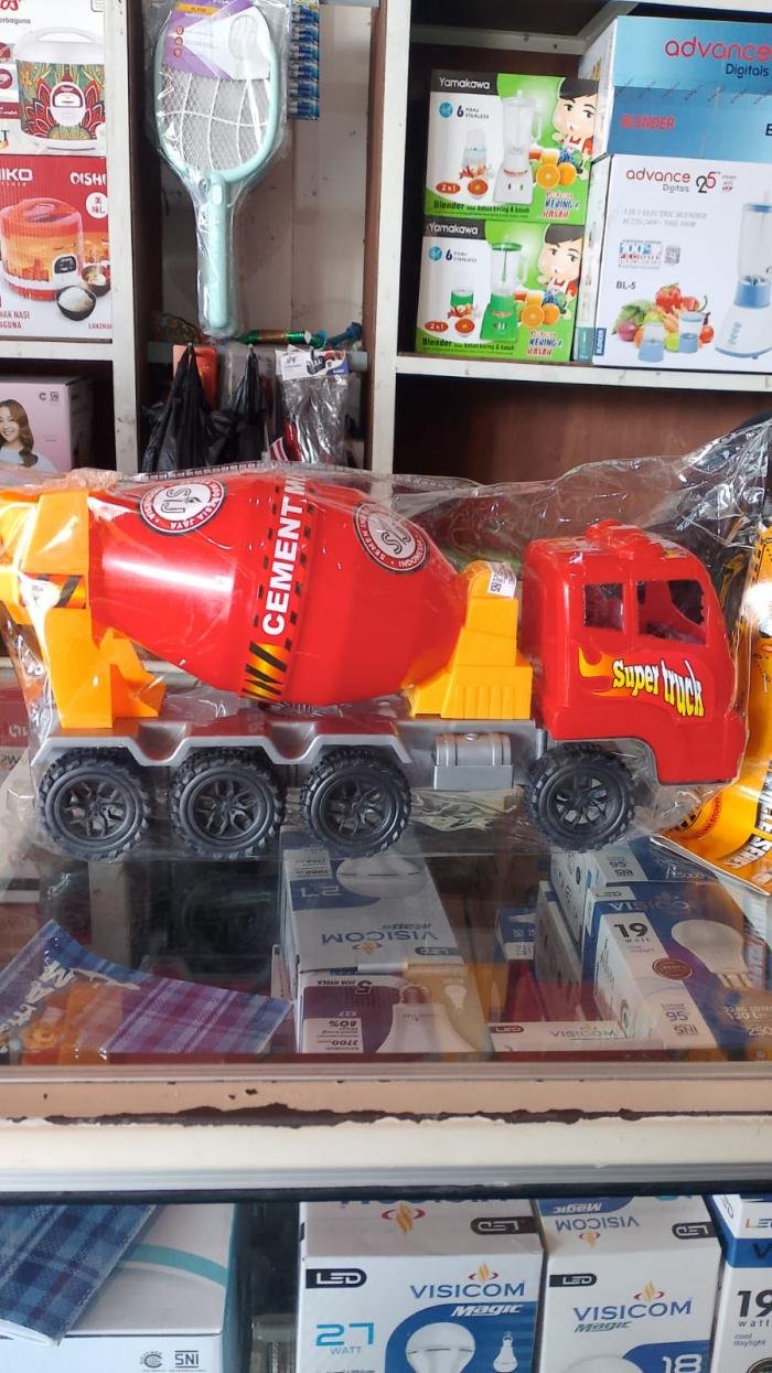 Mainan Truk Molen
