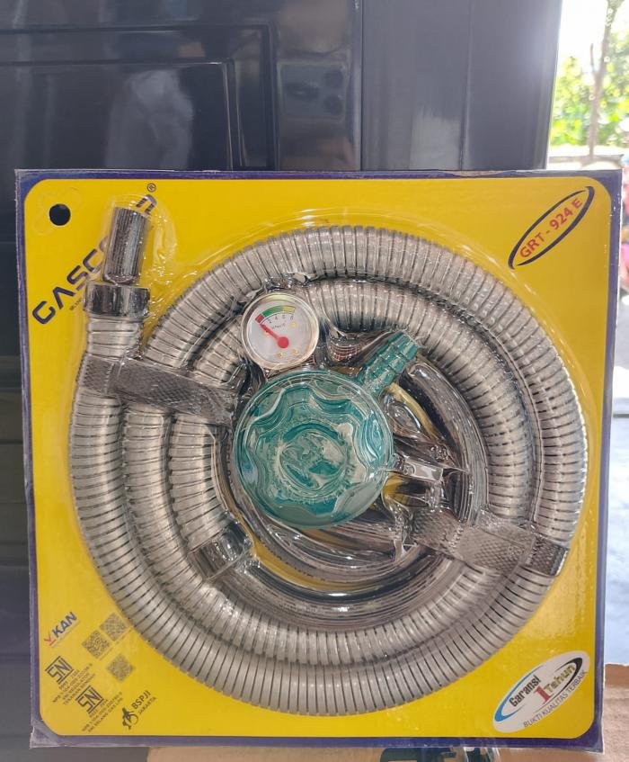 Selang + Regulator Gasscomp (GRT-924E)
