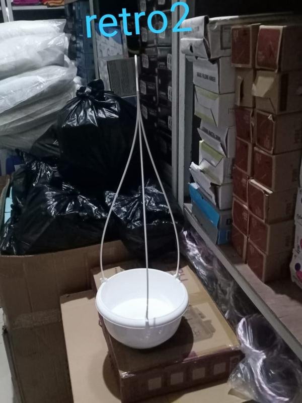 Pot Bunga gantung  Retro 2 Diameter 18 cm Kecil