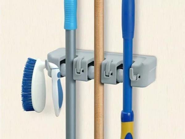 Holder Sapu /Pel Sikat