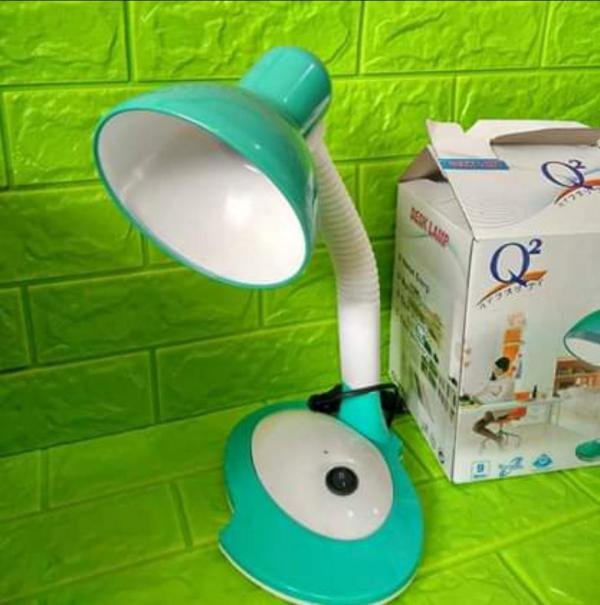 Lampu Belajar Q2